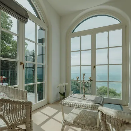 The Sailor's Wife House - Santa Croce