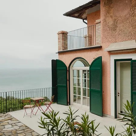 The Sailor's Wife House - Santa Croce